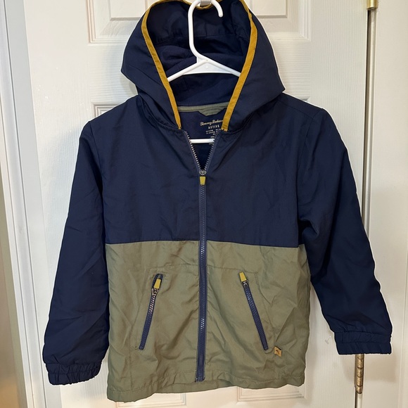 Boys Tommy Bahama windbreaker Jacket Zip Up M 7/8 - Picture 1 of 4